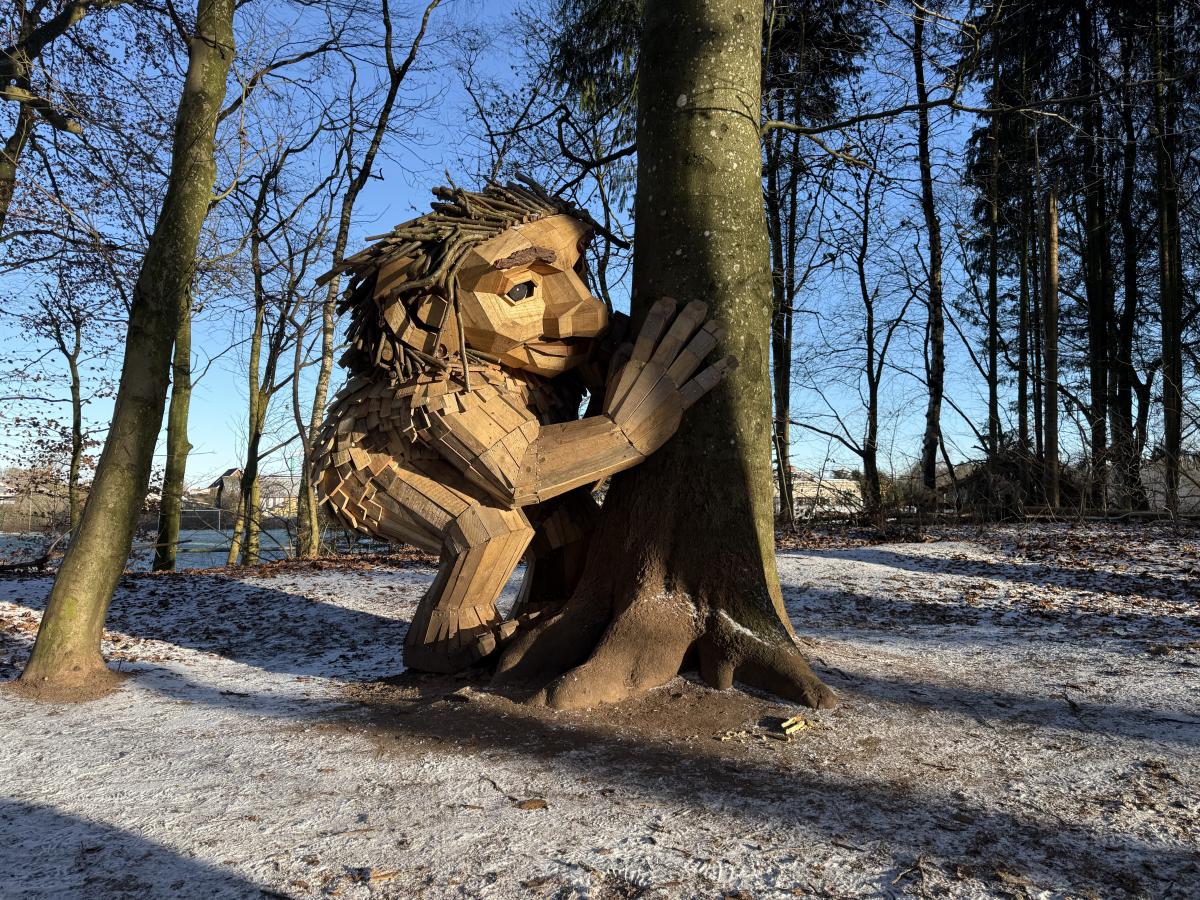Thomas Dambo - Trold i Vissenbjerg Bakker om vinteren